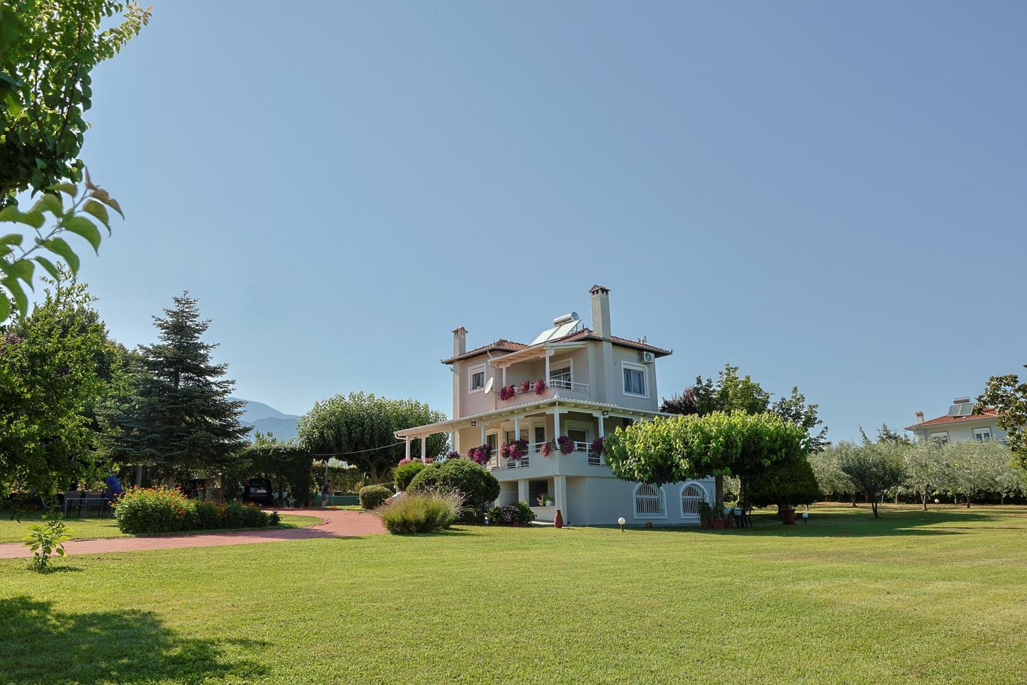 Villa Tammy'S Garden House Leptokarya  Esterno foto